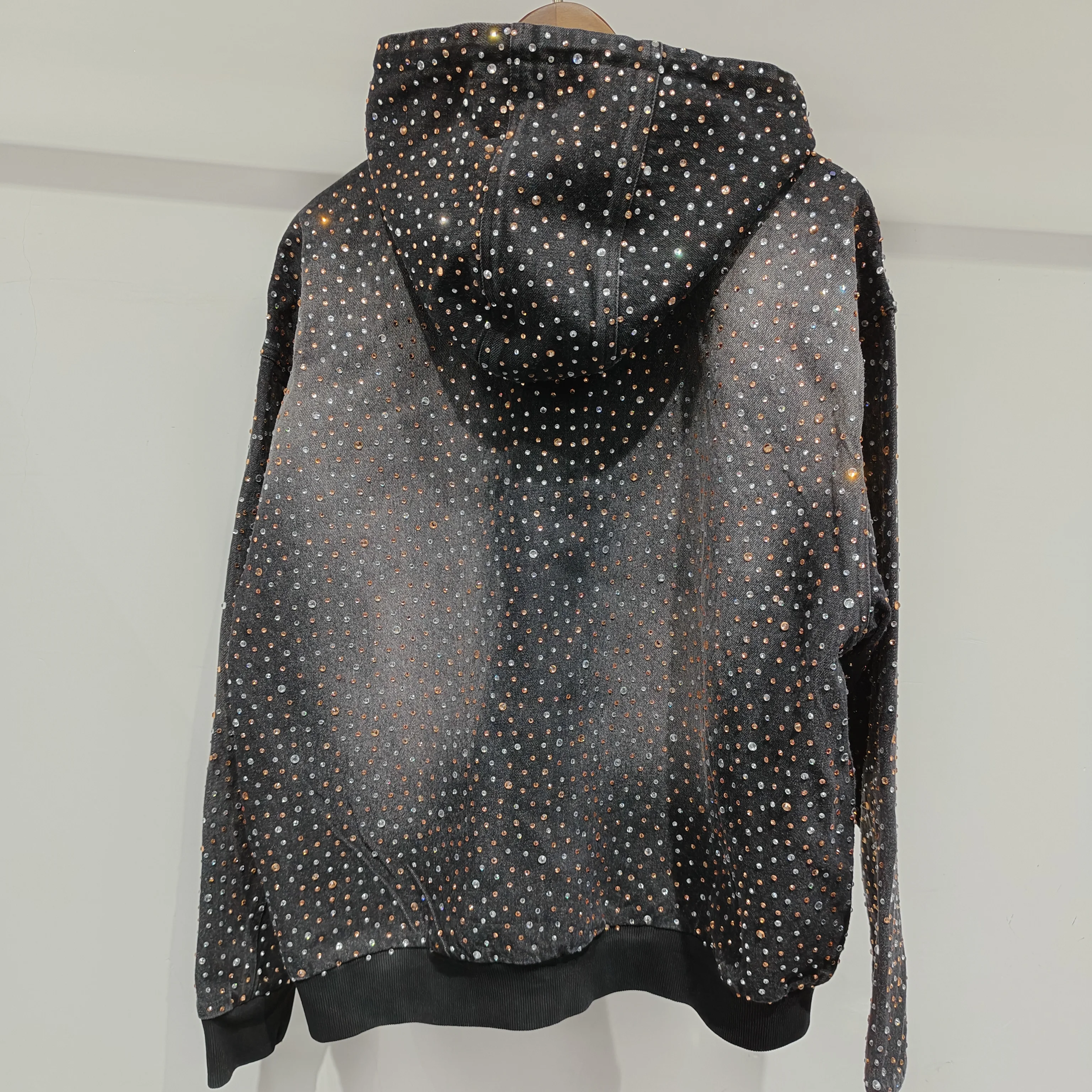 SALATI OEM & OEM Customizable New Design Rhinestone Hoodies Streetwear Style Winter Cotton Oversized Men Rhinestone Hoodie gallery 3