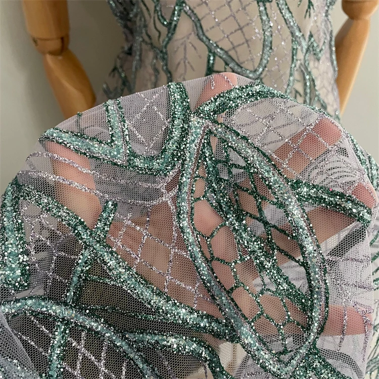 Factory Customize Big Leaf Design Sequin Sugar Lace Fabric for Dress Making Factory Customize Big Leaf Design Sequin Sugar Lace Fabric for Dress Making