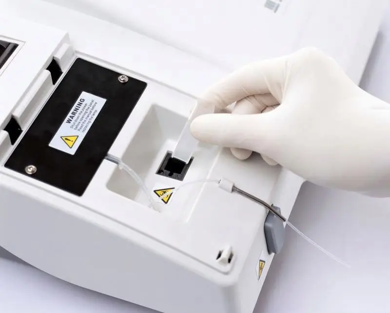 Mindray BA 88A Auto Chemistry Analyzer Open System Portable Medical Semi Automatic Biochemical Analyzer
