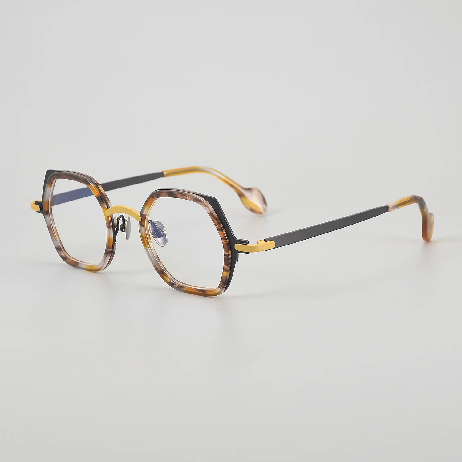 Fashion-forward Titanium IP Optical Frames for Her