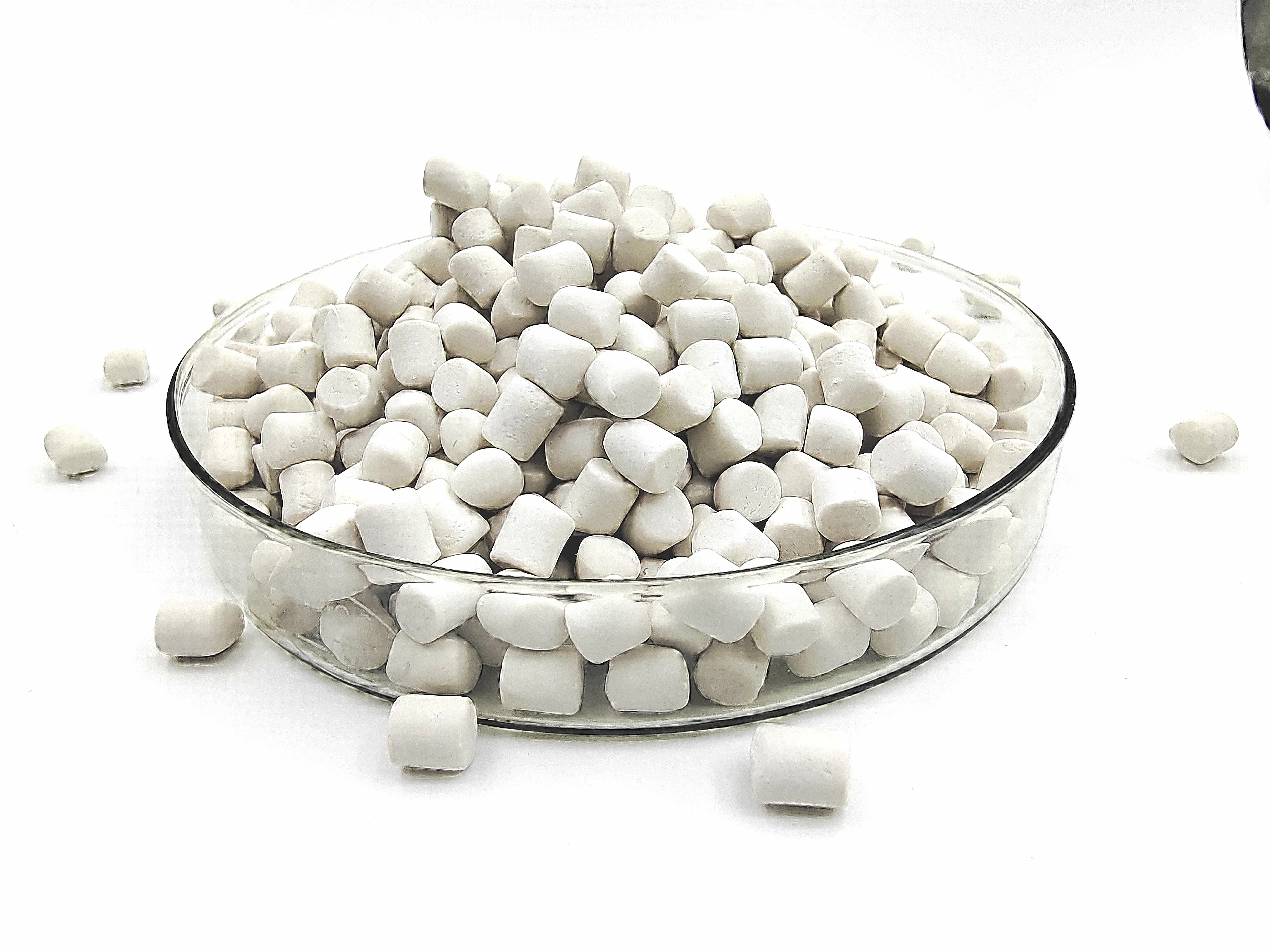 Zno-80 Pre-dispersed Rubber Chemicals Masterbatch Cas No. 1314-13-2 ...