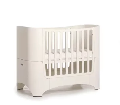 Modern Multi-Functional Crib for Newborns for Bedroom Dining and Living Room Use