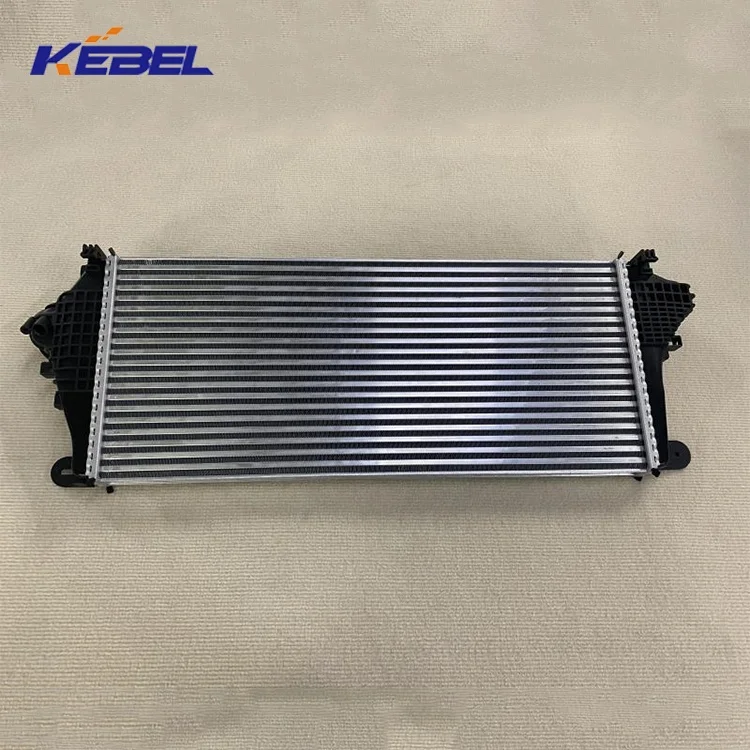 Dijelovi karoserije kvalitetni zrakohladni intercooler OEM 84493634 rashladnik za Chevrolet Malibu 2019 2020