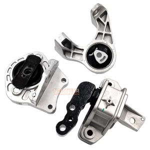 Automotive Parts Spare Parts Engine Mounting Bracket Engine Mount for GEELY GC6 at