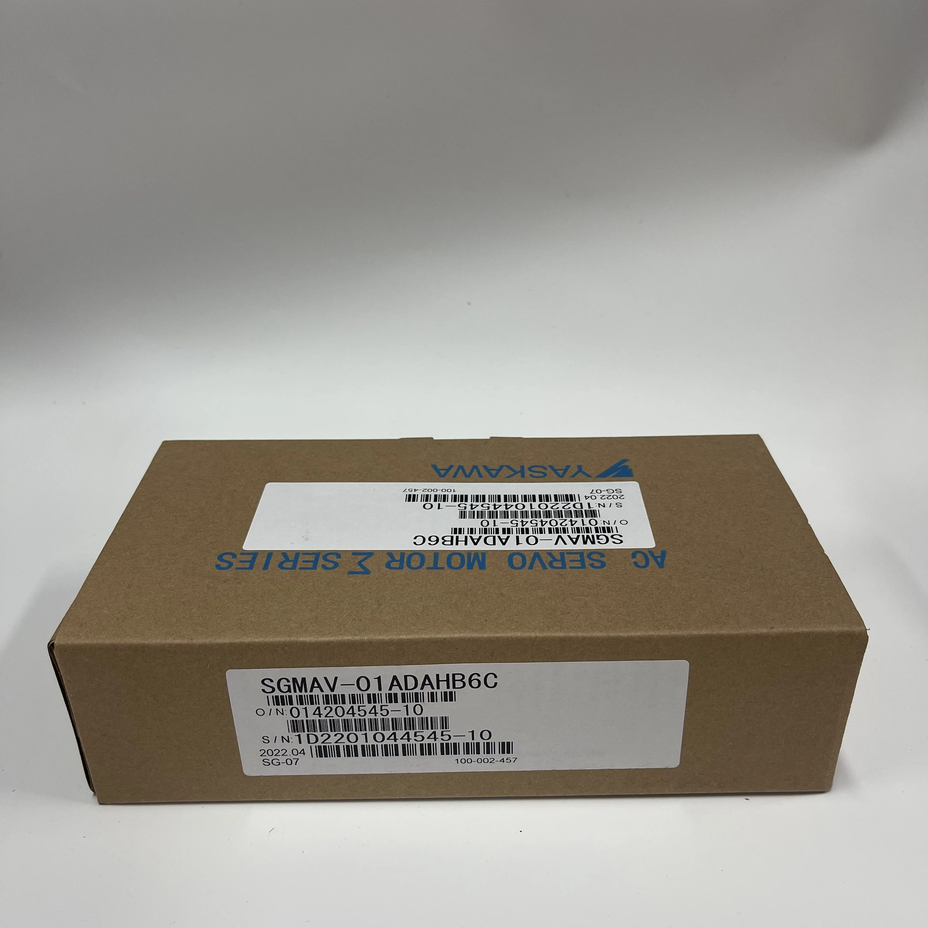 Yaskawa AC Servo Motor SGMAV-01ADAHB6C Yaskawa AC Servo Motor SGMAV-01ADAHB6C