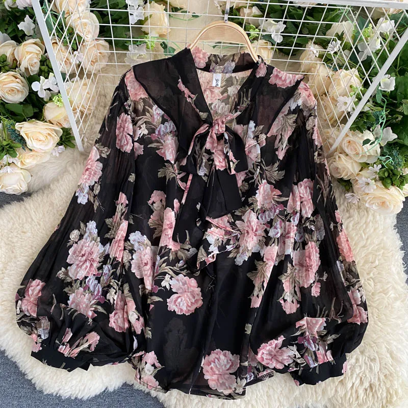 Shop Women's Floral Shirt Vintage Blouses with Lantern Sleeves Shop Women's Floral Shirt Vintage Blouses with Lantern Sleeves