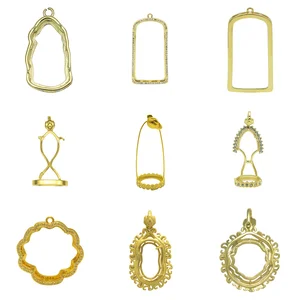 2026 New Buddha Statue Pendant Beaded Necklace Diamond Encrusted Gold Plated Stainless Steel Gift