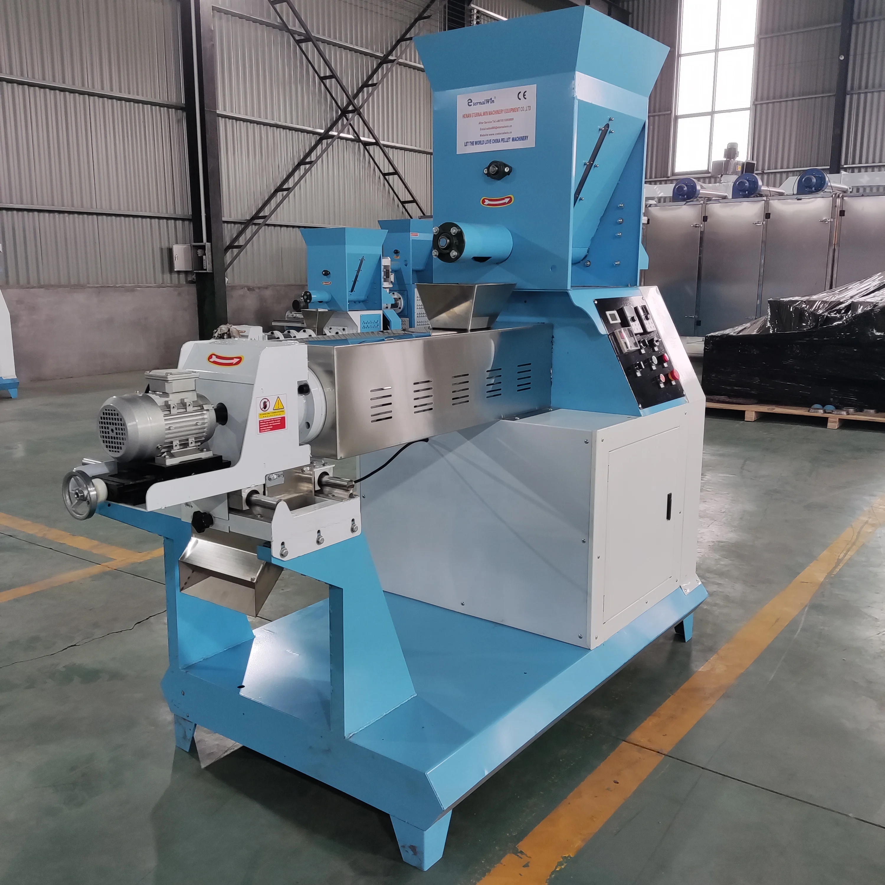 Full Automatic Big Output Scale Puff Corn Extruded Machine Snack Ball Making Machine