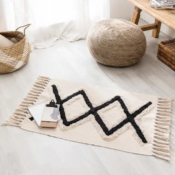 Amazon Hot Selling White Handmade Bedroom Floor Rug With Tassel Cotton Linen Carpet Anti Slip With Tassel For Home