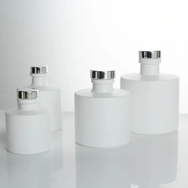 Clear Glass RoundReed Diffuser Bottle New Fashion 50ml 100ml 150ml 230ml With Box Luxury Decoration