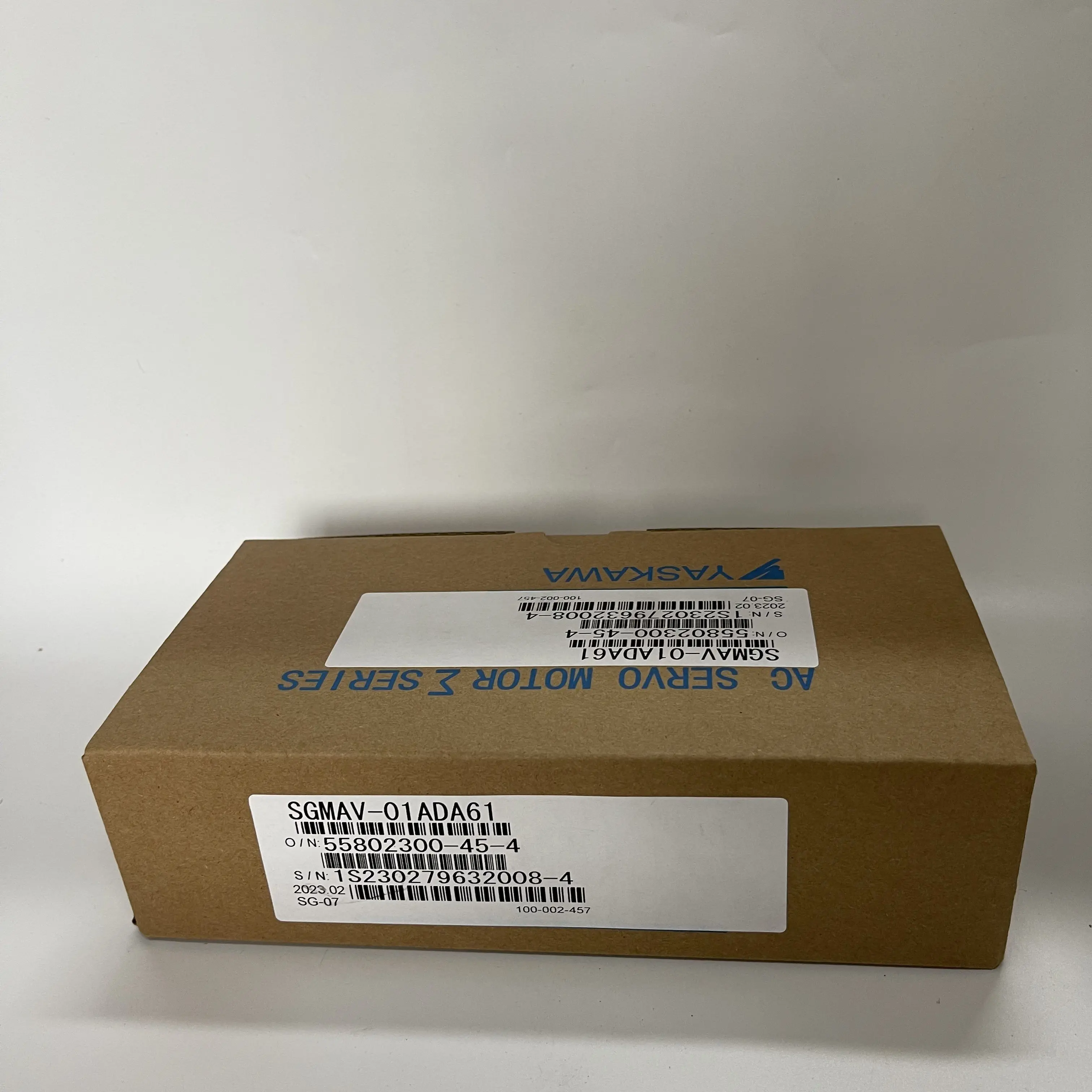 YASKAWA AC Servo Motor SGMAV-01ADA61 YASKAWA AC Servo Motor SGMAV-01ADA61