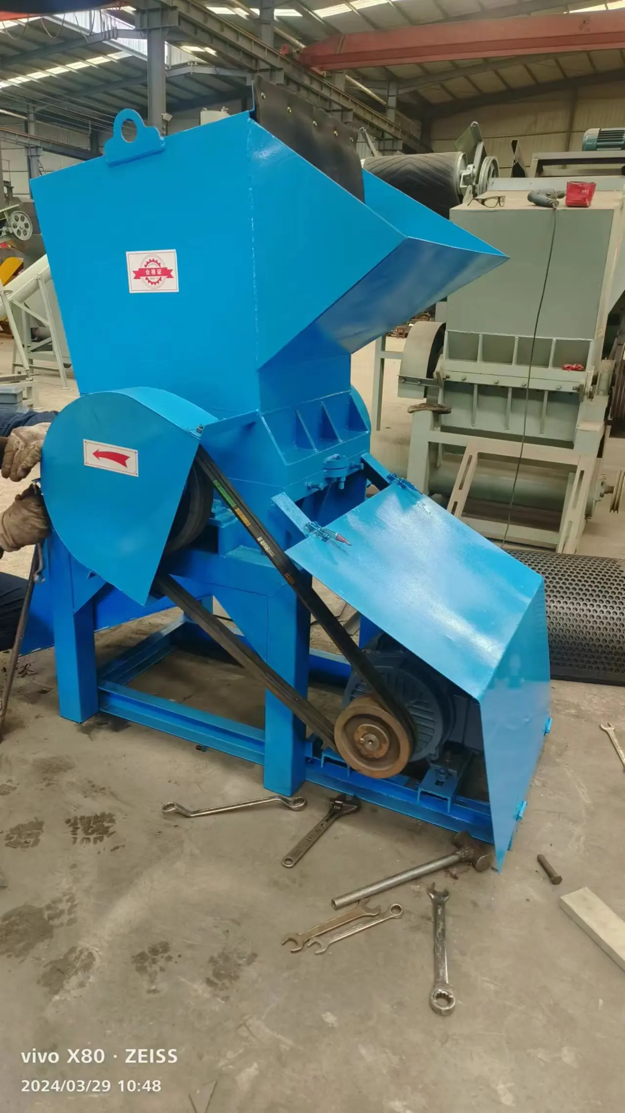Plastic Crusher Crushing Machine Pet Plastic Bottle and Hard Plastic Grinding Machine Crusher