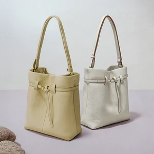 Supplier Custom logo 2026 New Designer Vintage Ladies Handbags Genuine Leather Wholesale Bucket Bag for Women