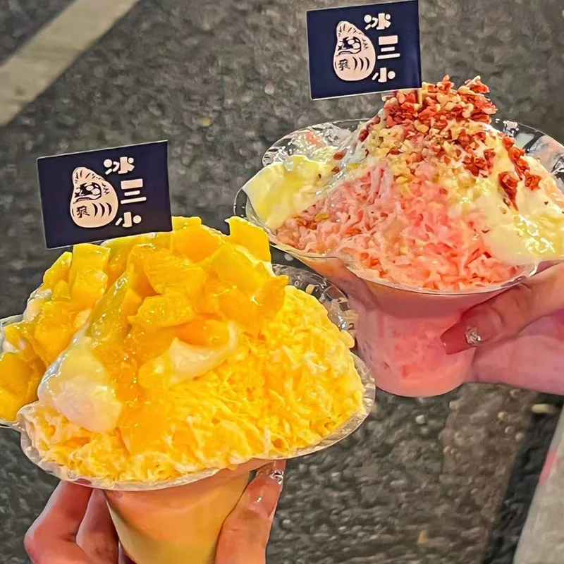 Snow Cone Cups Shave Ice Flower Plastic Cup Ice Cream Flower Cups Snowflake Smoothie Sauteed Sour Dessert Takeout Bowl supplier