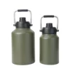 Verde militar con mango de acero inoxidable