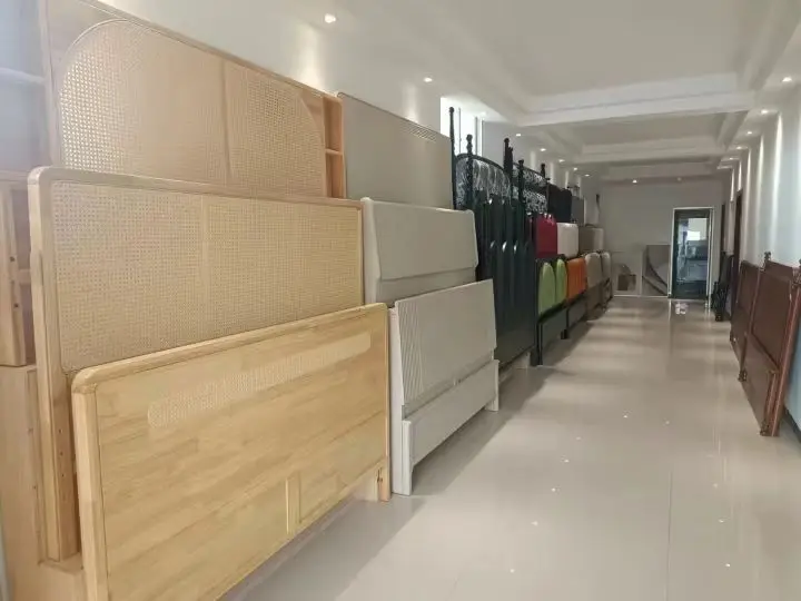 Ganzhou Baichuan Furniture Co., Ltd. 2