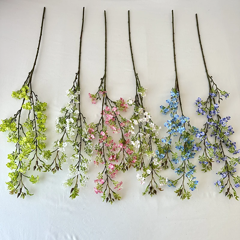 Kunsmatige Blome vir Pragtige Blommuur