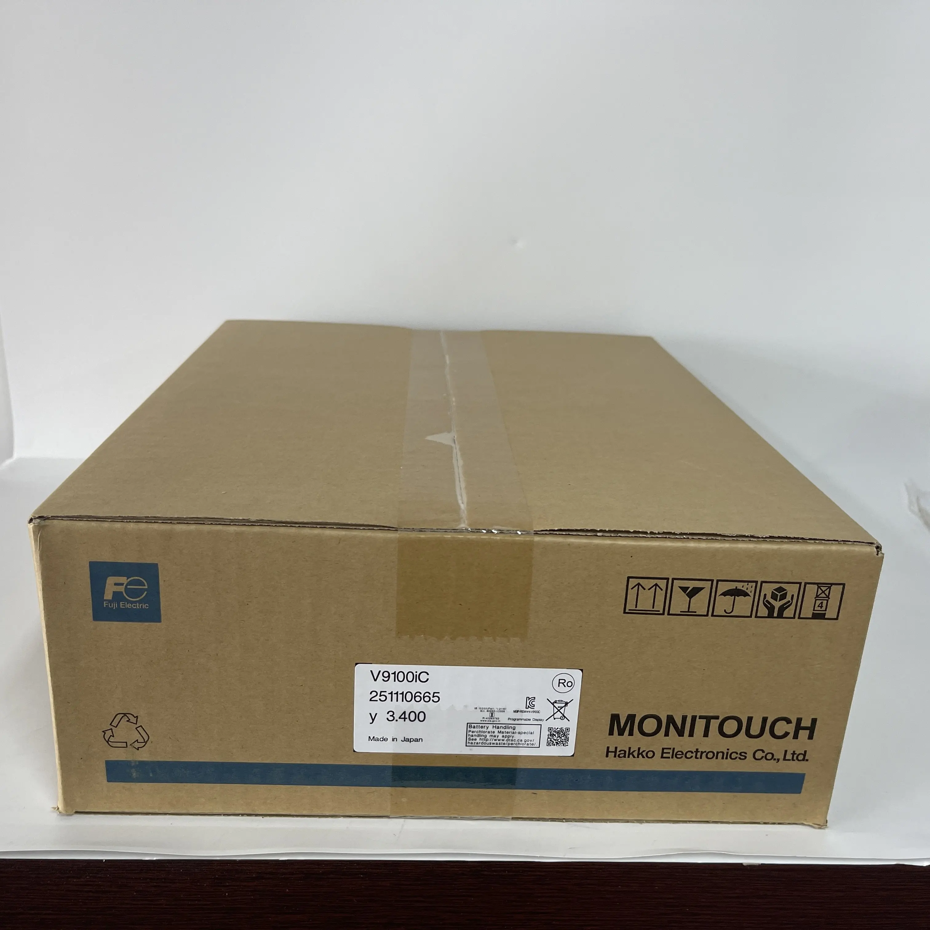 Hakko HMI Human-Machine Interface V9100iC Hakko HMI Human-Machine Interface V9100iC