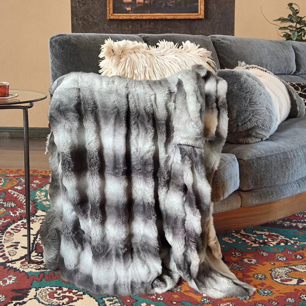 Fluffy Soft Brushed Solid Fleece Throw Blanket Sherpa Plush Warm Mink Thick Faux Fur Eco-Friendly Machine Wash Bed Modern