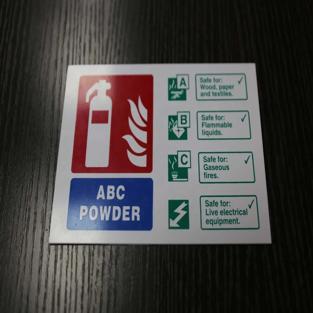 Пользовательская цифровая УФ-печать ПВХ доска знак пластиковый знак