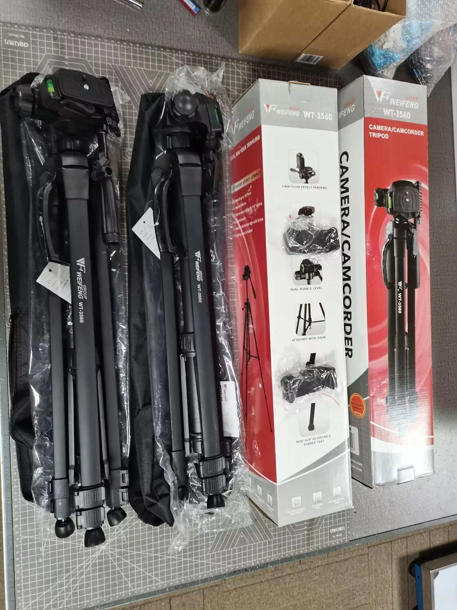 Weifeng WT-3560 Tripod - Professional Stand for Canon Nikon