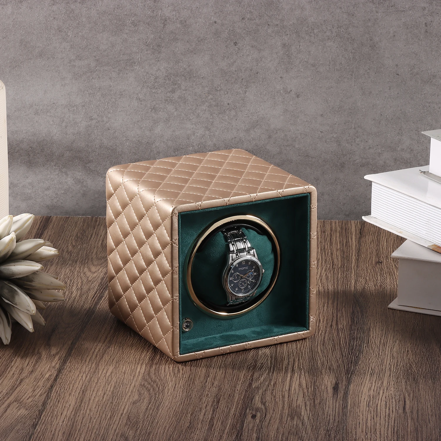Best Golden Automatic Cover Square Leather PVC Velvet Watch Winder Box PVC Leather Case With PVC Material Wood Boxes Watches