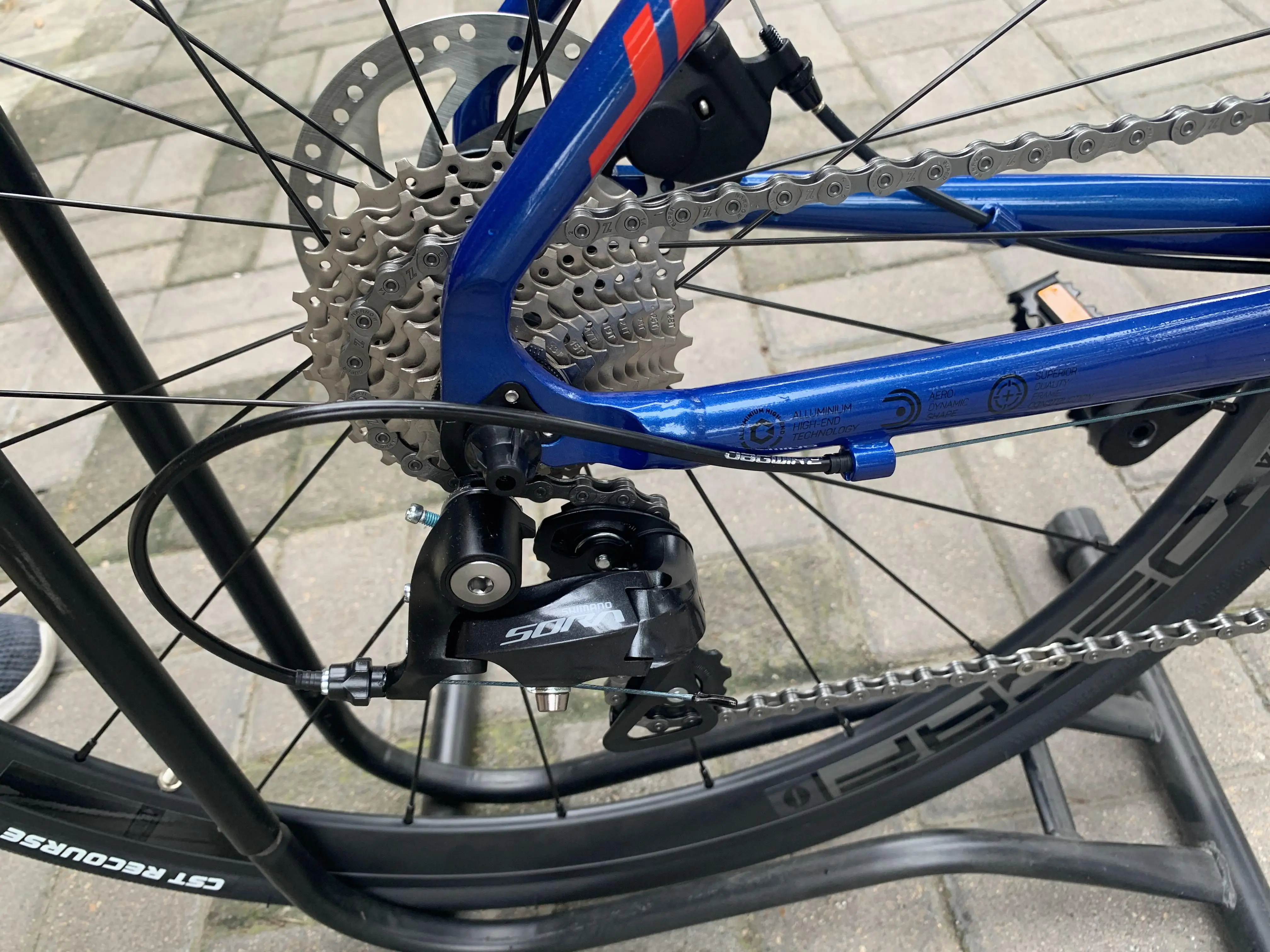 JAVA SILURO 3 18-Speed Carbon Fiber Road Bike for Adults with