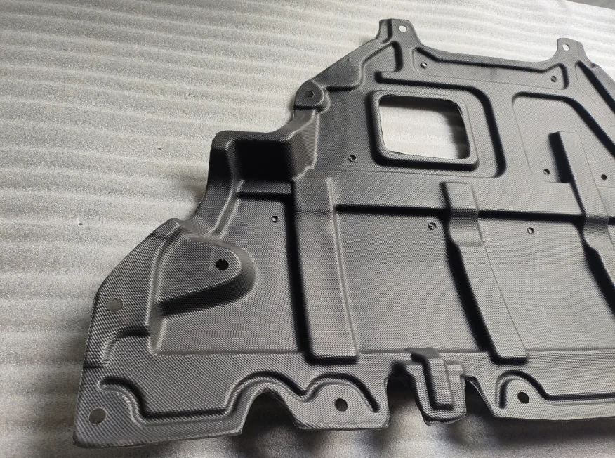 ソアリン A25A-FXS エンジン化粧カバー ソアリン A25A-FXS エンジン