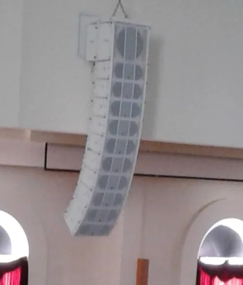 Cvr Dual 8 Inch Powered Line Array Speakers