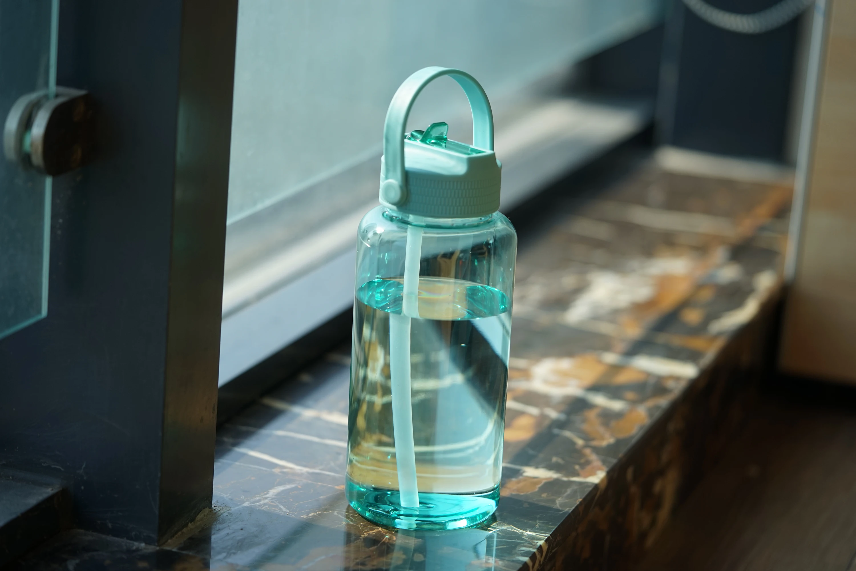 Modern 800ml Sports Drink Minimalist Style for Outdoor Camping Waters Straw Drinking for Boiling Water