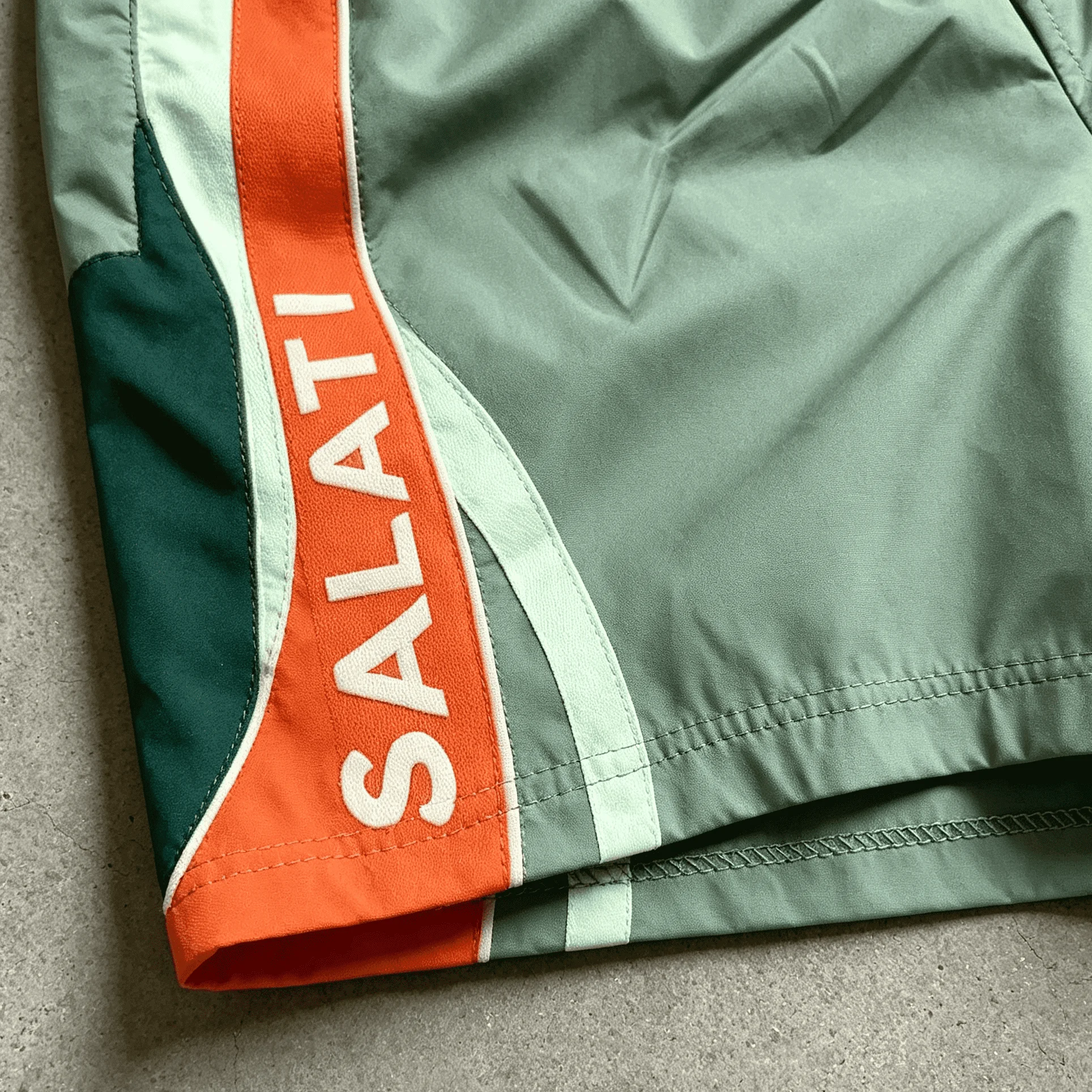 Custom Windbreaker Shorts And Jacket Set For Summer Lightweight Nylon Zip Up Color Block Letter Print Racing Tracksuit gallery 3