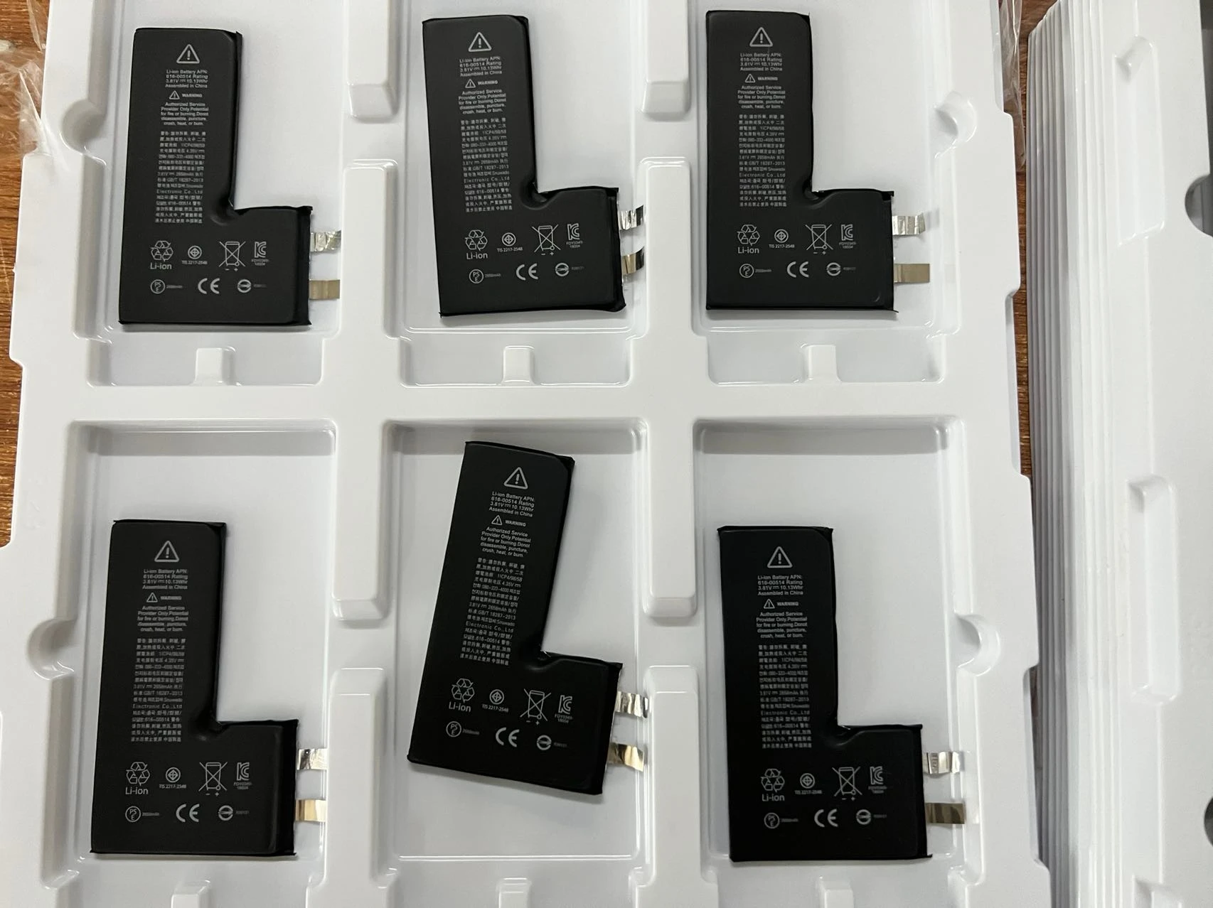 China Manufacture Cell Phone Batteries Without Flex For Iphone 13 12 11