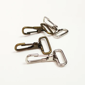 Wholesale Bag Accessories Metal Hook Clip Sling Clasp Spring Trigger Clasp Snap Hook for Dog Collar Bag