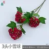3 Pequeñas Bolas de Nieve WY Rojo