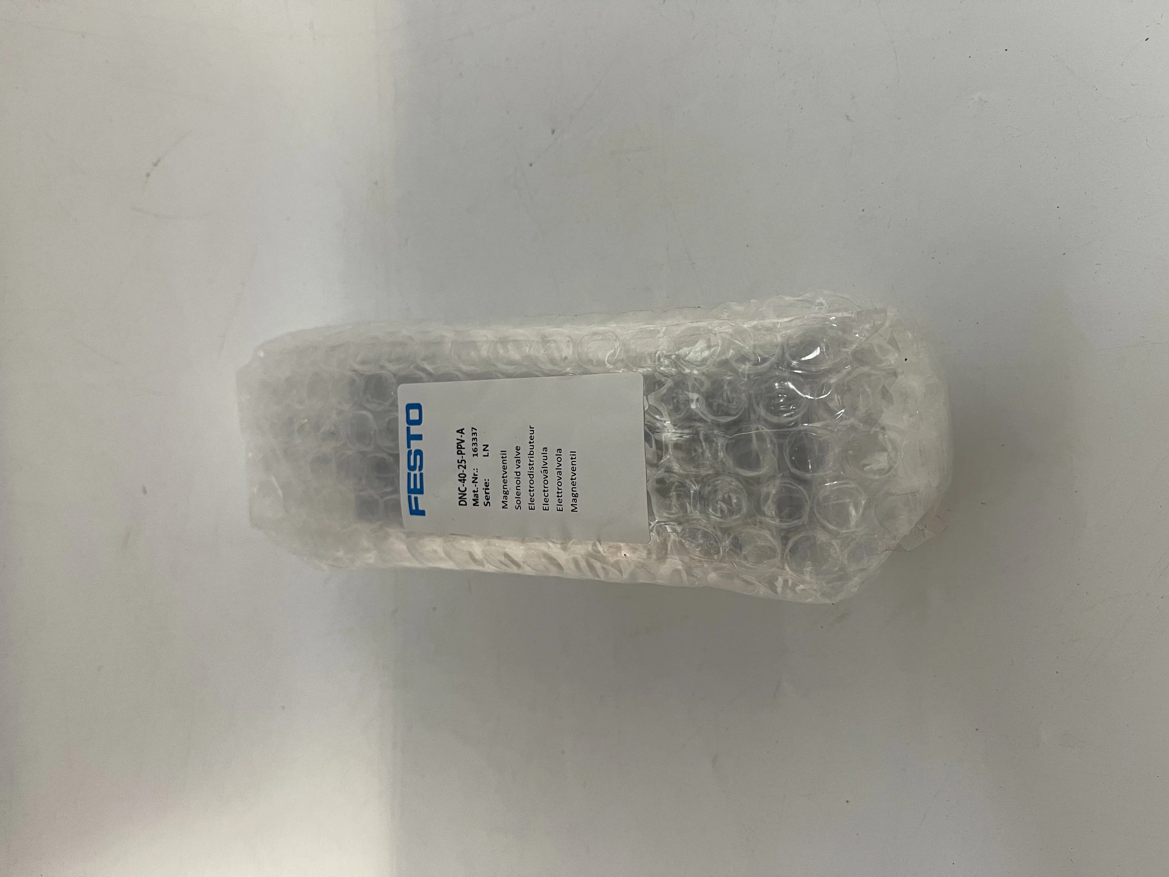 Festo Pneumatic Cylinder DNC-40-25-PPV-A Festo Pneumatic Cylinder DNC-40-25-PPV-A