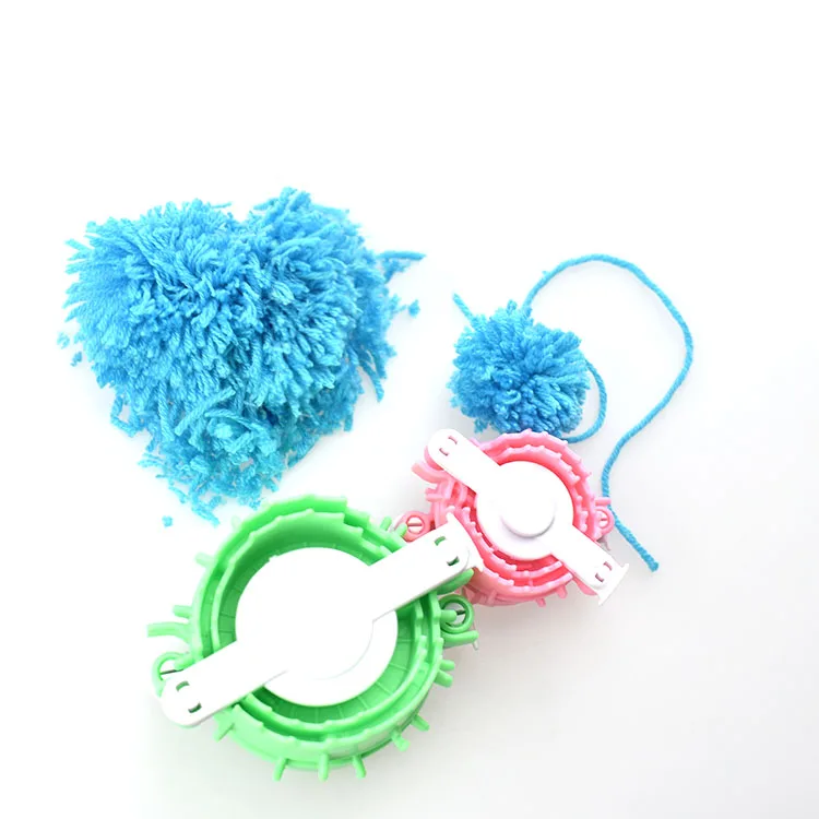 2Pcs Heart Shape Plastic Pompom Maker Fluff Ball Weaver Loom Craft Knitting Tool 