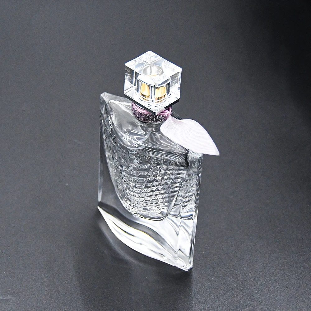 Clear Perfume Glass Bottle 70ml Glass Spray Bottle Luxury Perfume Bottle  with Gold Spray Pump