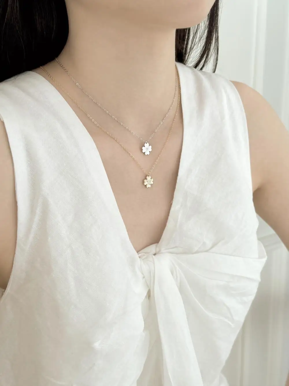 KAKODIY American Style 925 Sterling Silver Four Leaf Clover Jewelry Gold Plated Necklace for Women detail 4