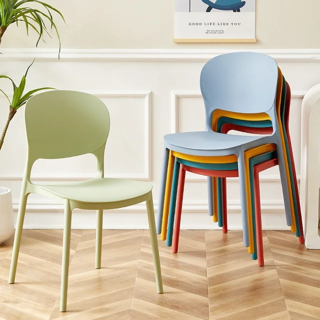 Modern Nordic Style Thickened Plastic Dining Chair with Backrest for Outdoor Leisure Restaurant Use