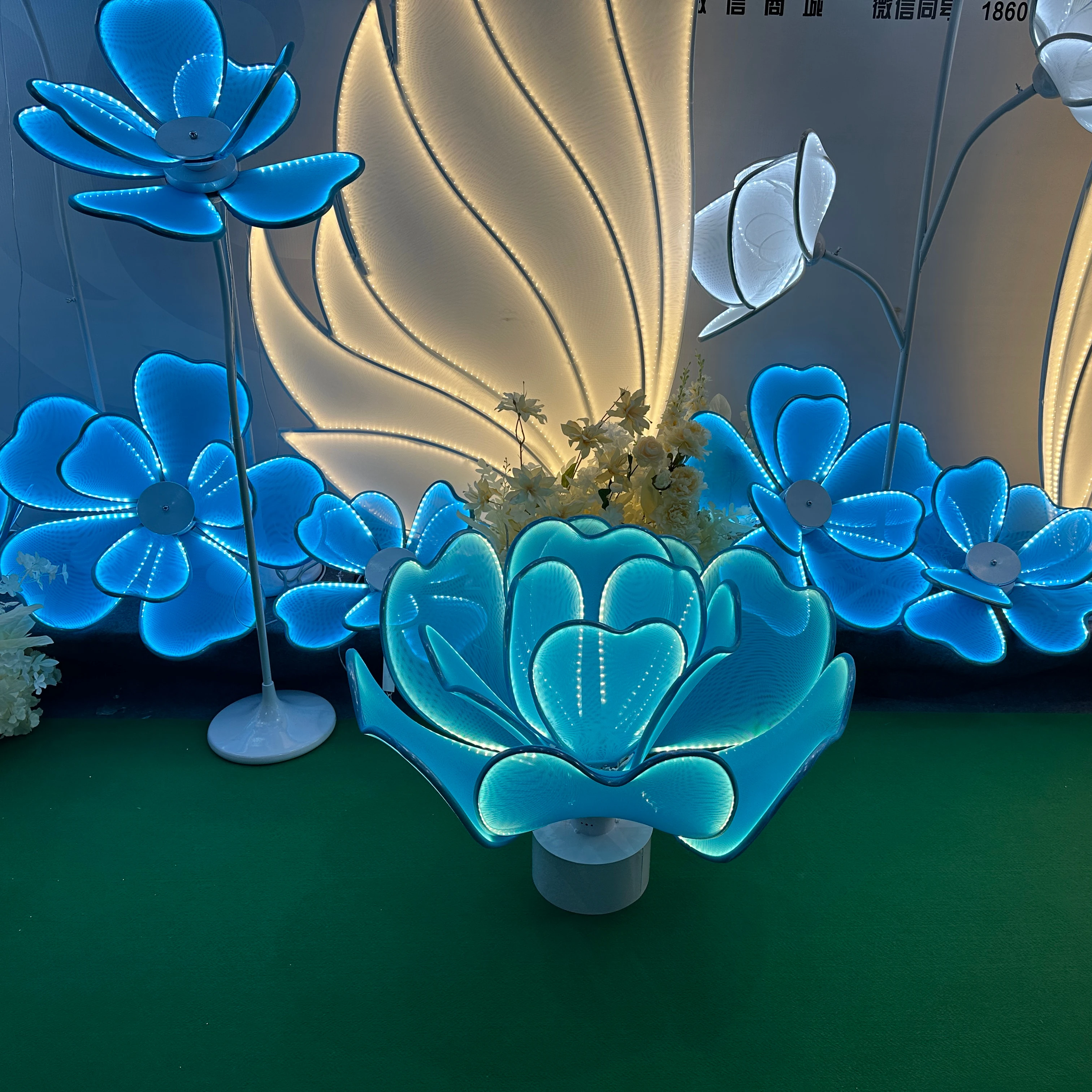 Luzes LED de peônia luminosa para palco, tela de fundo para passarela de  palco, luz de chumbo para decoração de casamento, ferro forjado| Alibaba.com, image size:3024x3024