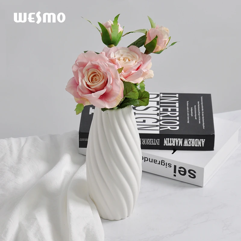 Nordic Vase Decor Items Decorative Ceramic White Table Flower Vases Vases for Living Room