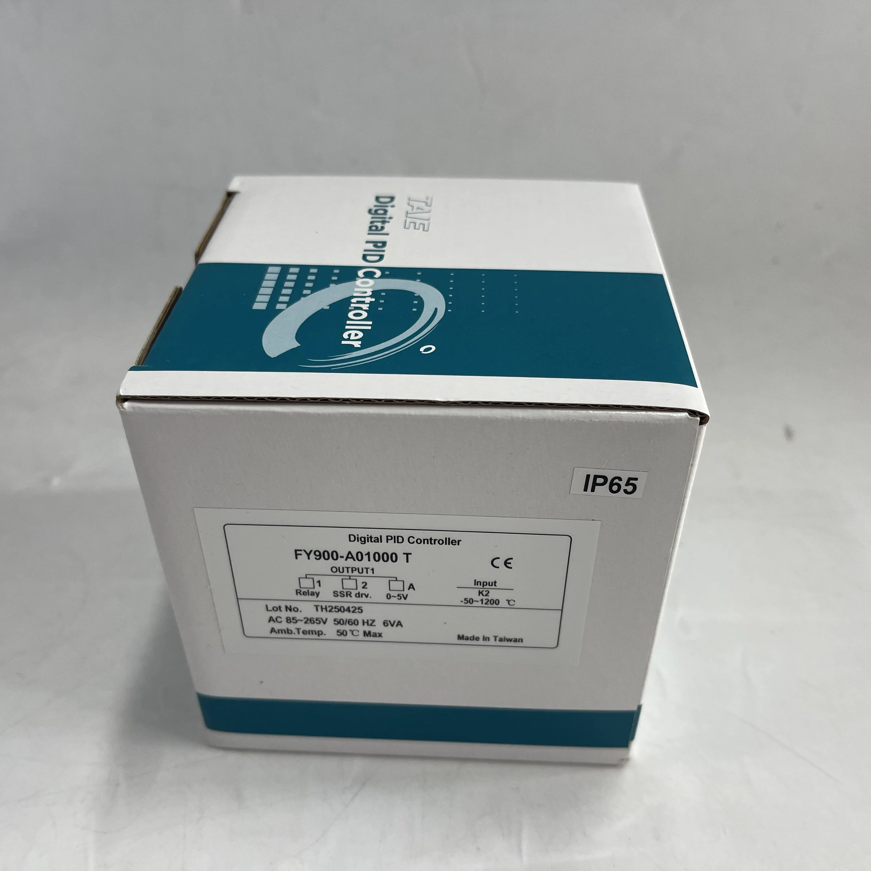 TAE Digital PID Controller FY900-A01000