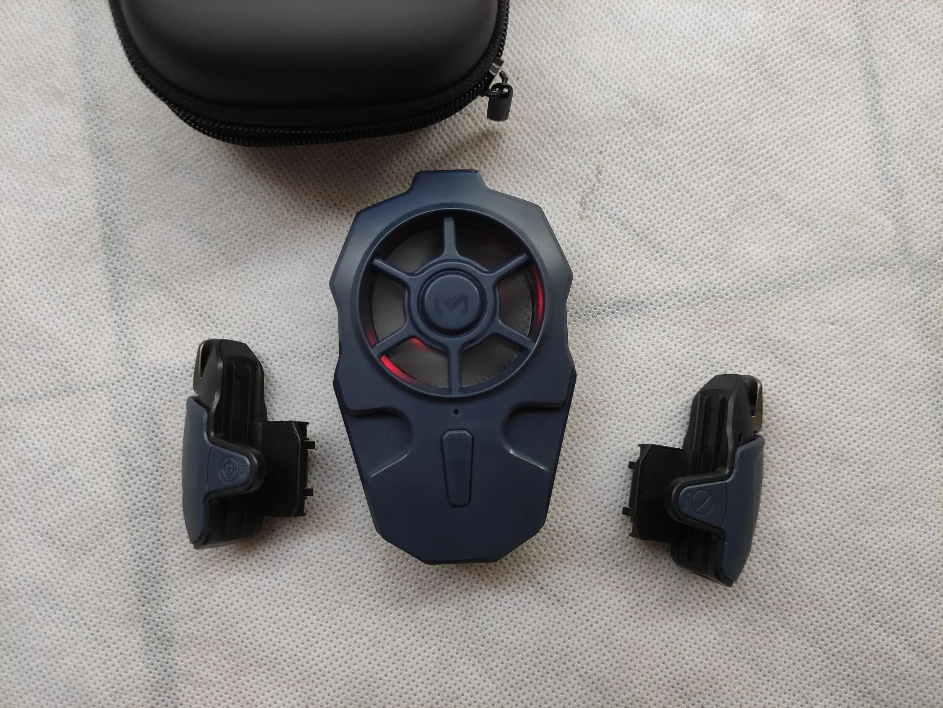 AK03 Handy-Lüfter Mit Game Controller – RGB-Licht, 3-stufige Windregulierung, Für Android 67-88 Mm, Geringer Stromverbrauch