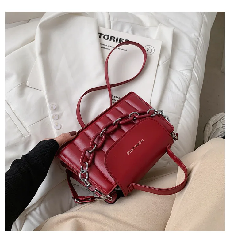 Cheap Fashion Bags Women's Luxury Purse And Small Handbags Ladies Shoulder Bag 2021 Women Chain