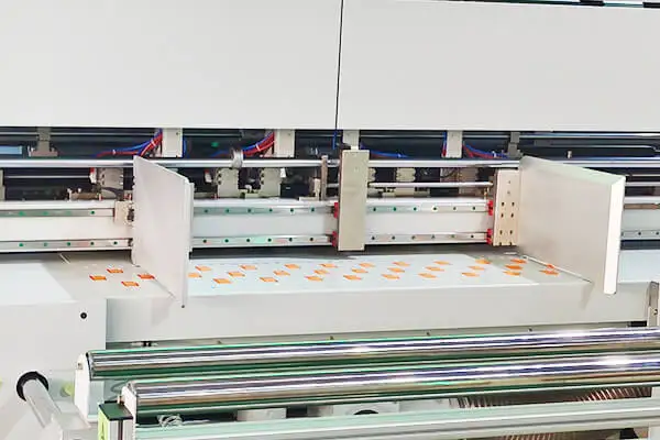 AOPACK Heavy Duty Box Maker - Efficient Carton Production