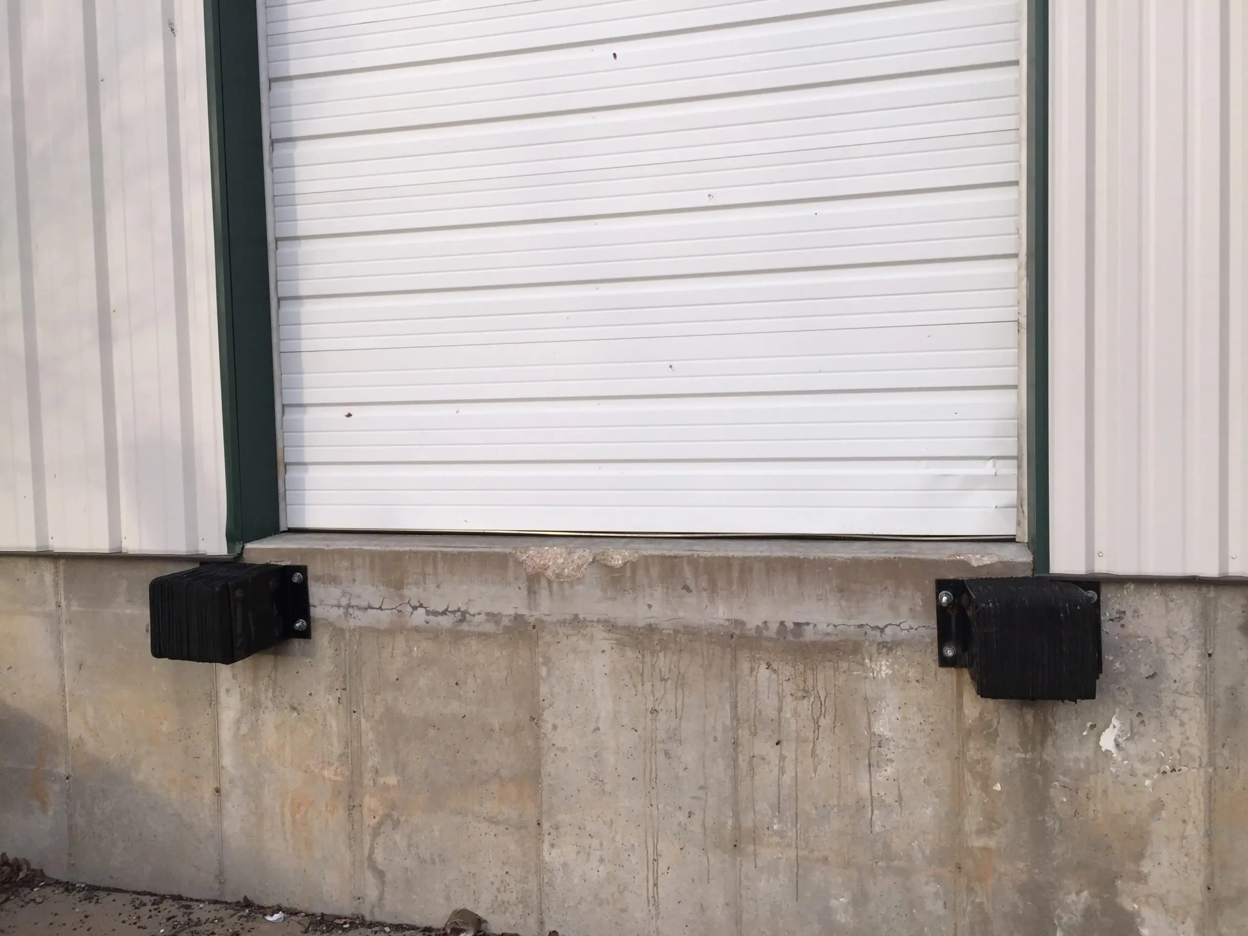 Laminated Rubber Dock Bumper Heavy Duty for Truck factory