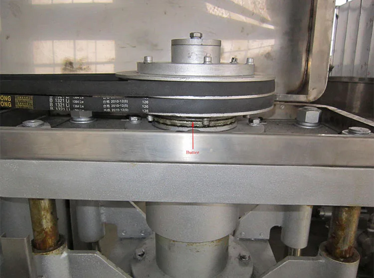 Large Scale Jaggery Making Machine Cube Sugar Press Wrapping Production