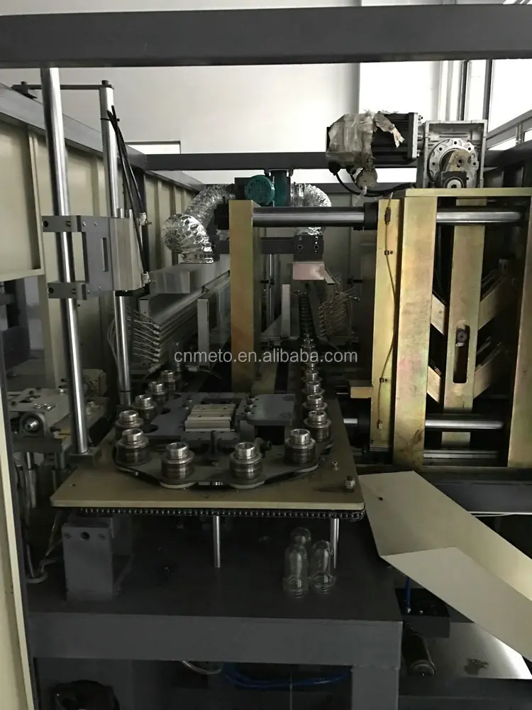 Factory Outlet Full Automatic 2 Cavity PET Tritan PC PP Sports Drinking Bottle Water Making Machine 45mm 38mm 550ml Stock