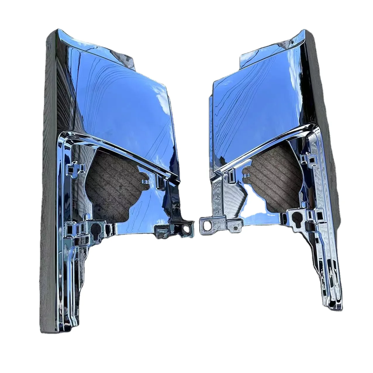 GHCD Hot Product/high Quality/ Factory Price Japanese Truck ISUZ NPR/700P 2008 Year's  Chrome-plated Corner Panel