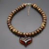 Marrone con un grande cuore